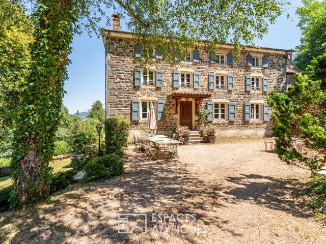 Maison 8 pièces 225 m²