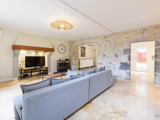Maison 8 pièces 225 m²