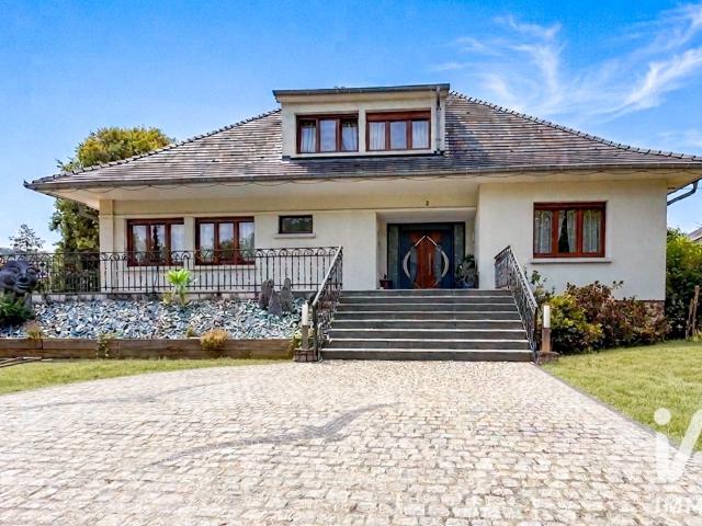 Maison 8 pièces 225 m²