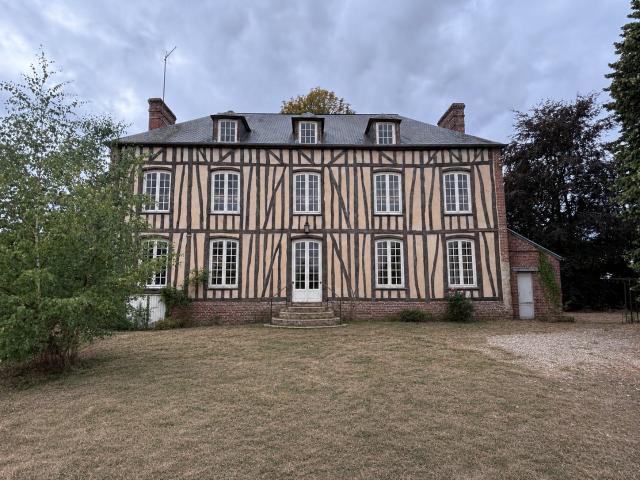 Maison 8 pièces 226 m²