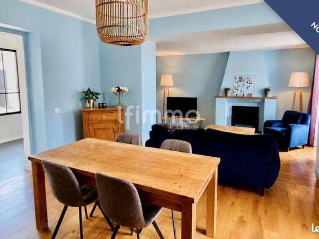 Maison 8 pièces 226 m²