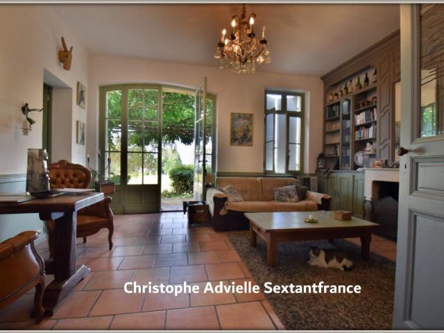 Maison 8 pièces 227 m²