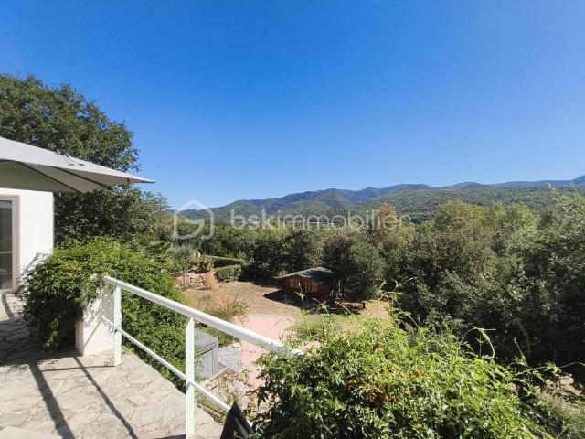 Maison 8 pièces 227 m²