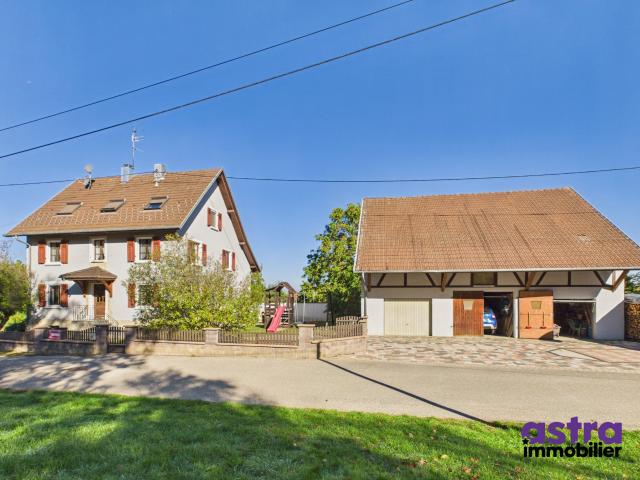 Maison 8 pièces 227 m²