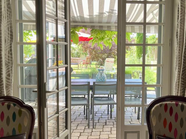 Maison 8 pièces 227 m²