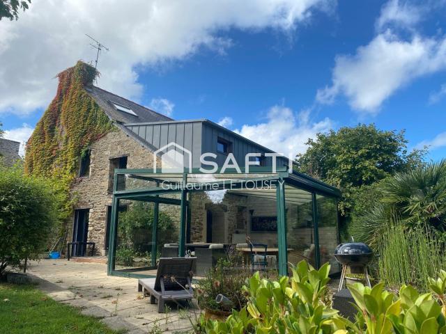 Maison 8 pièces 228 m²