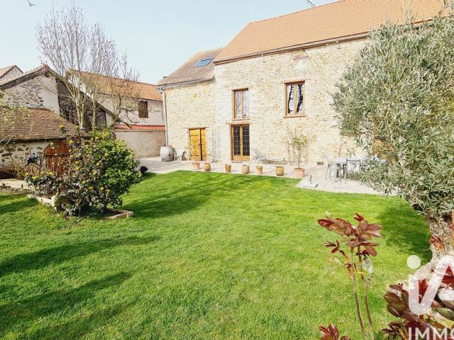 Maison 8 pièces 228 m²