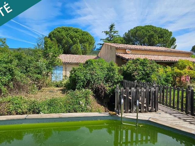 Maison 8 pièces 228 m²