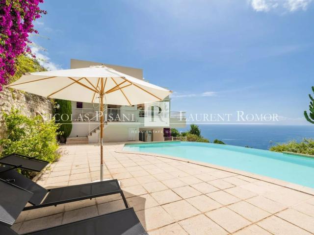 Maison 8 pièces 228 m²