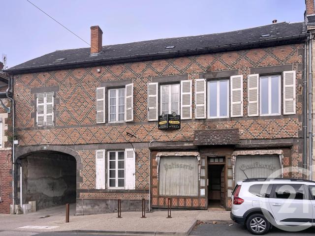 Maison 8 pièces 228 m²