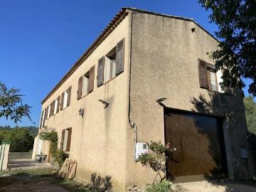 Maison 8 pièces 228 m²
