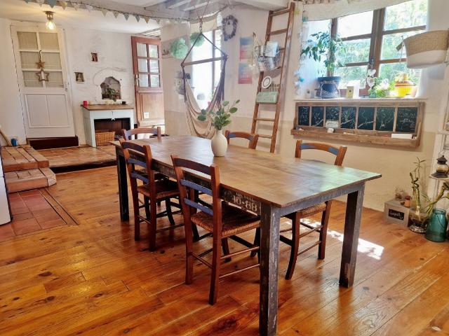 Maison 8 pièces 228 m²