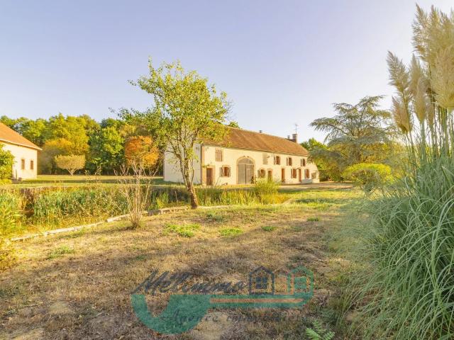 Maison 8 pièces 229 m²