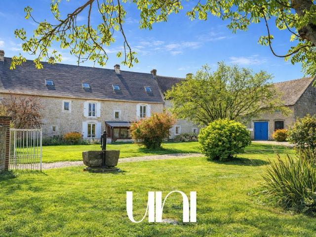 Maison 8 pièces 229 m²