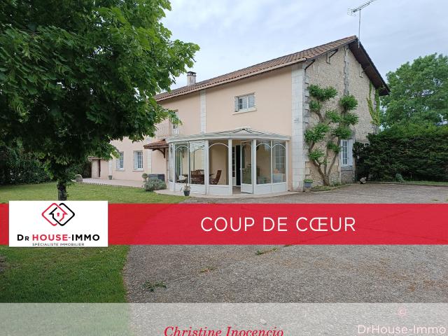 Maison 8 pièces 229 m²