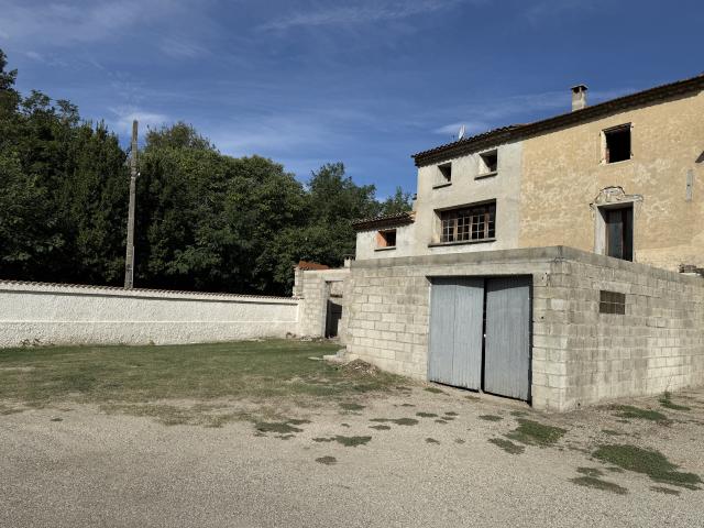 Maison 8 pièces 220 m²