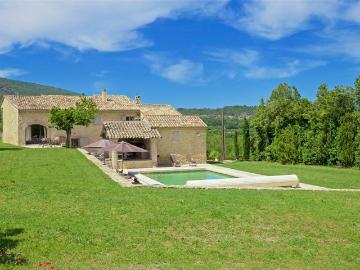 Maison 8 pièces 220 m²