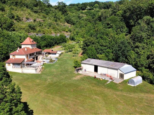 Maison 8 pièces 220 m²