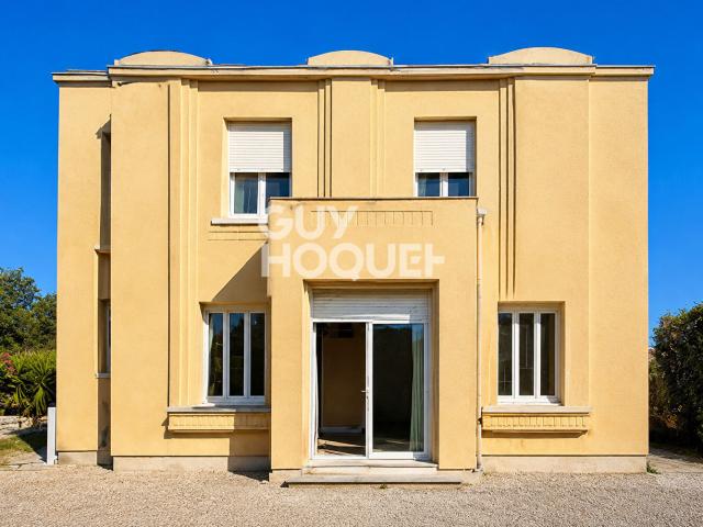 Maison 8 pièces 220 m²