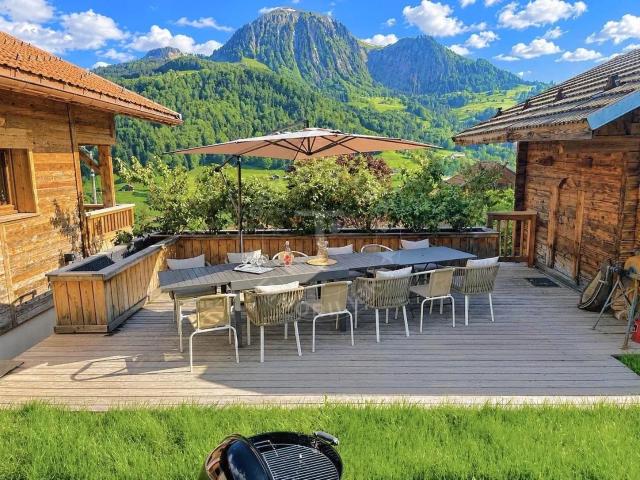 Maison 8 pièces 220 m²