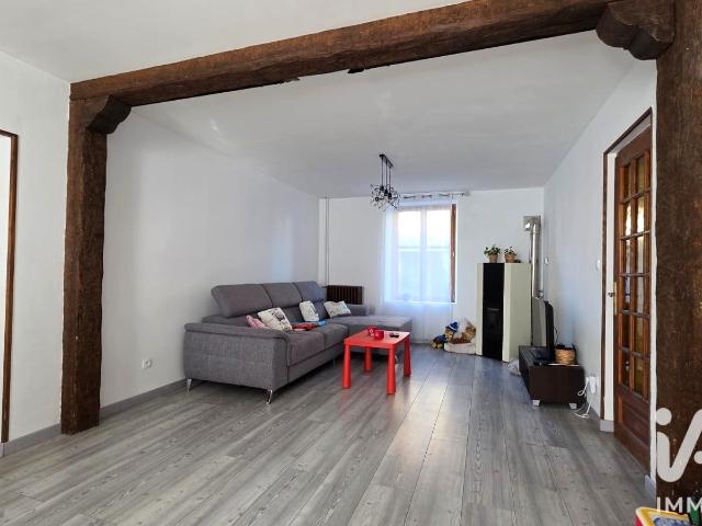 Maison 8 pièces 220 m²