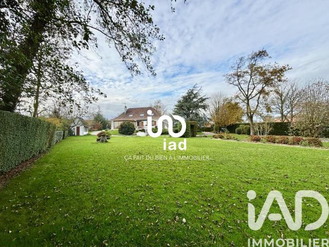 Maison 8 pièces 220 m²
