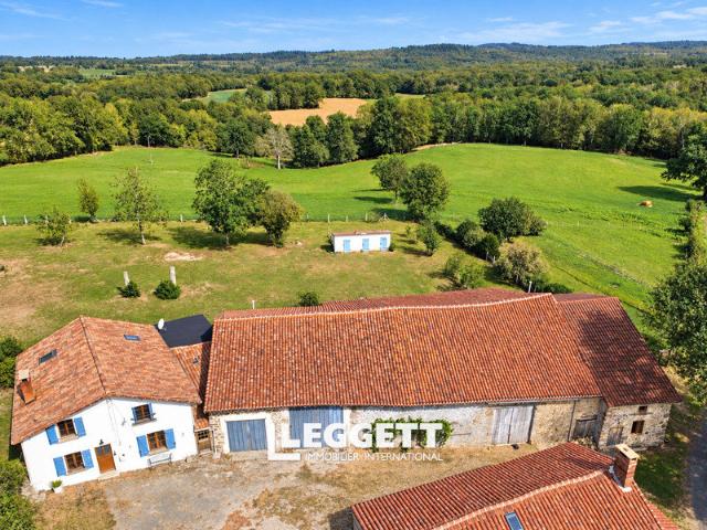 Maison 8 pièces 221 m²