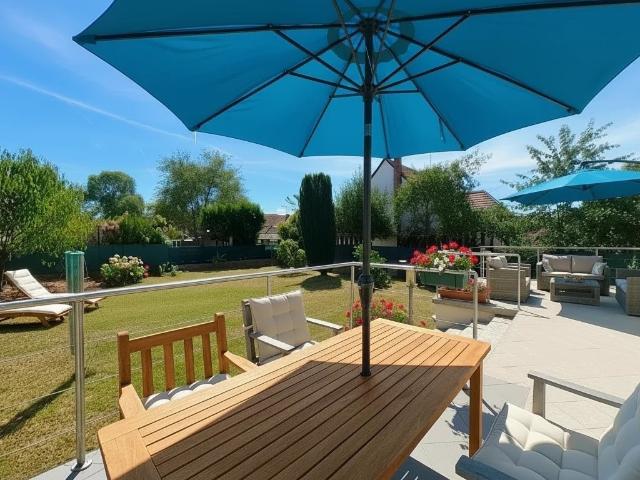 Maison 8 pièces 221 m²