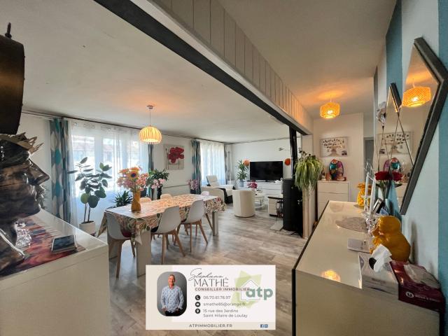 Maison 8 pièces 221 m²
