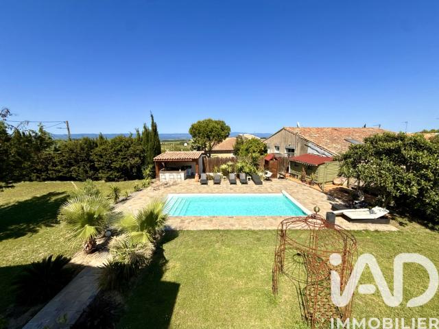 Maison 8 pièces 222 m²