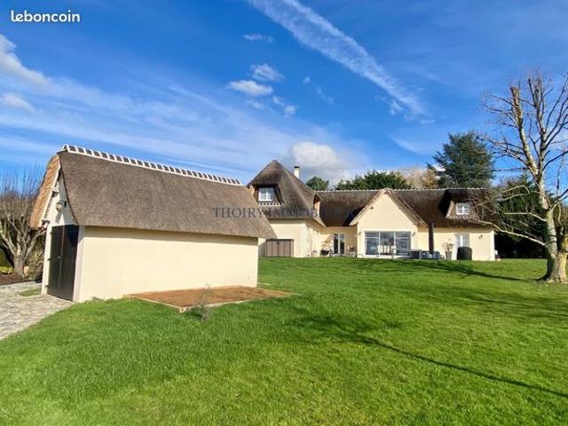 Maison 8 pièces 223 m²