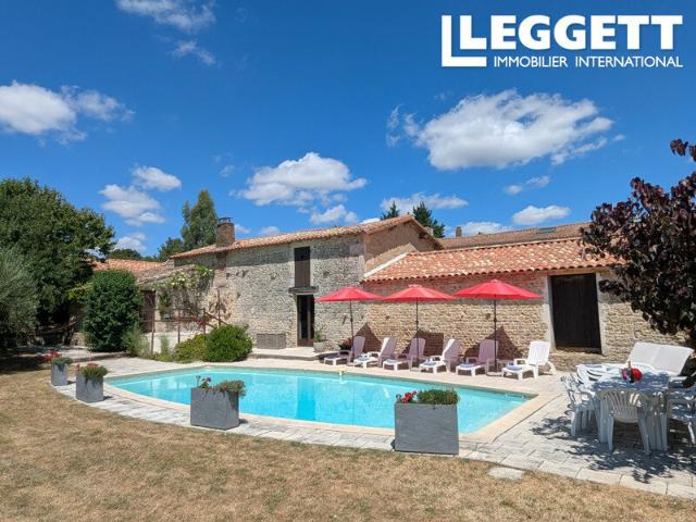 Maison 8 pièces 223 m²