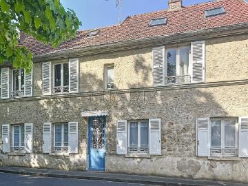 Maison 8 pièces 223 m²