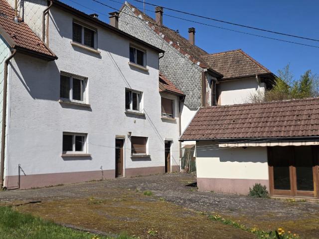 Maison 8 pièces 234 m²