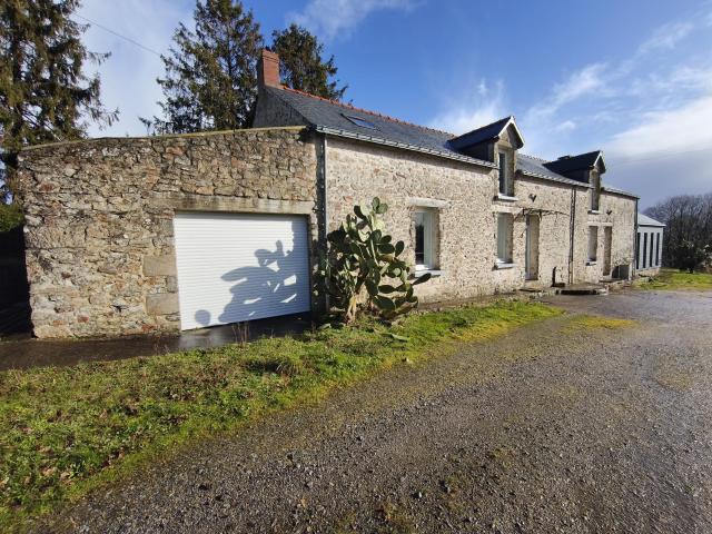 Maison 8 pièces 236 m²