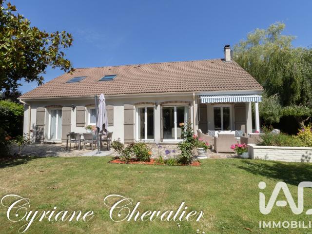 Maison 8 pièces 237 m²
