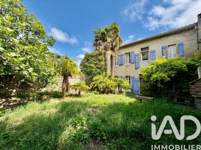 Maison 8 pièces 237 m²