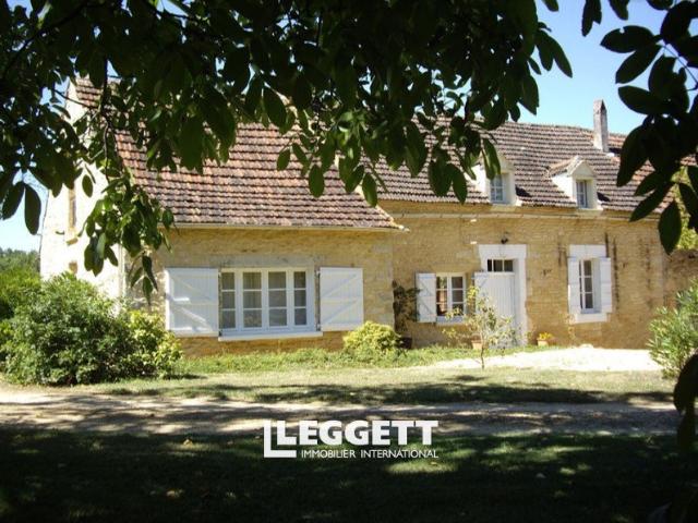 Maison 8 pièces 272 m²