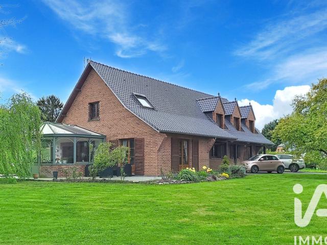 Maison 8 pièces 239 m²