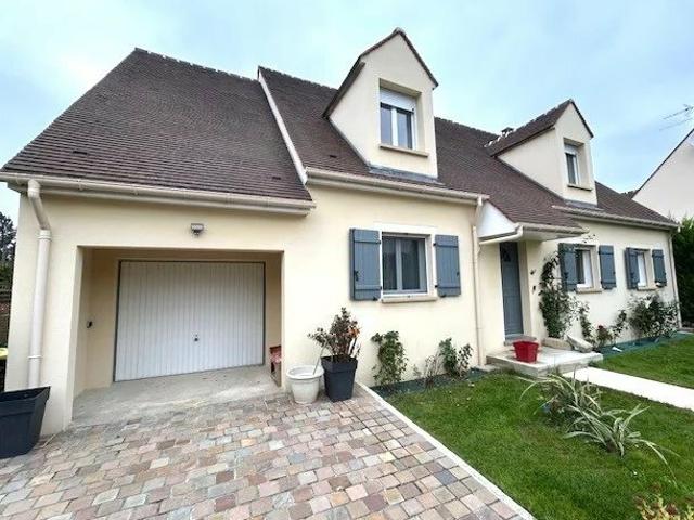 Maison 8 pièces 230 m²