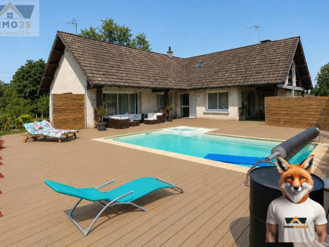Maison 8 pièces 230 m²