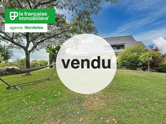 Maison 8 pièces 230 m²