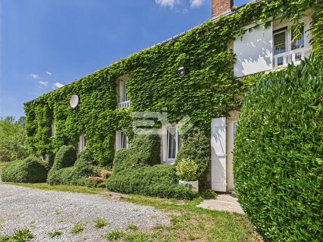 Maison 8 pièces 230 m²