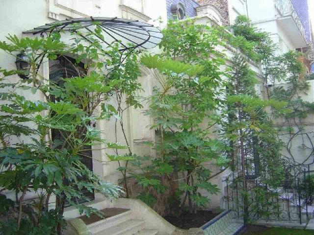 Maison 8 pièces 230 m²