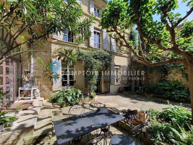 Maison 8 pièces 230 m²