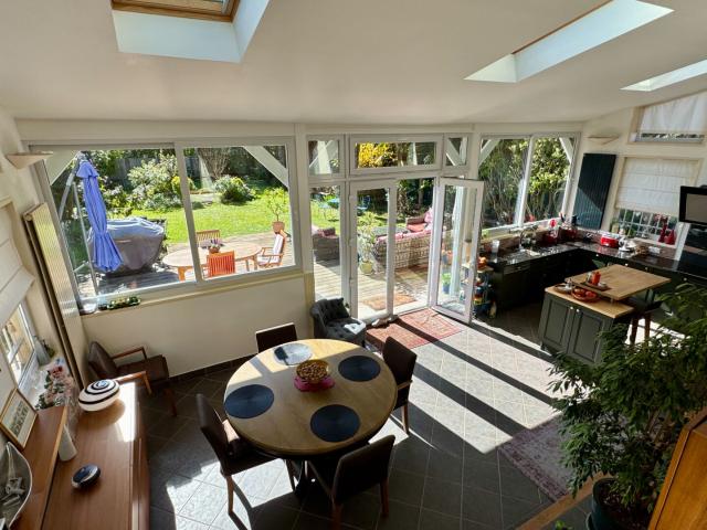 Maison 8 pièces 213 m²