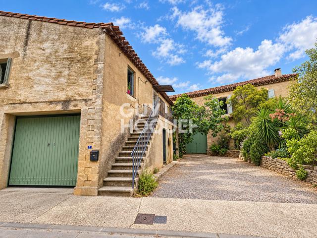 Maison 8 pièces 230 m²