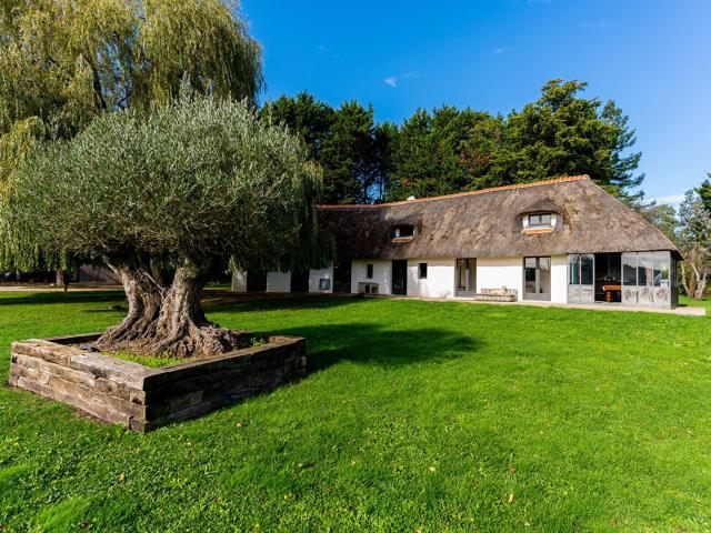 Maison 8 pièces 230 m²