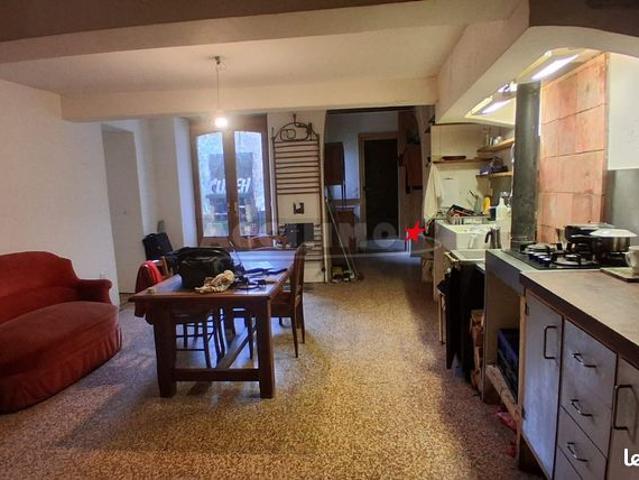 Maison 8 pièces 230 m²