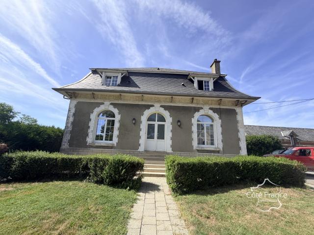 Maison 8 pièces 231 m²